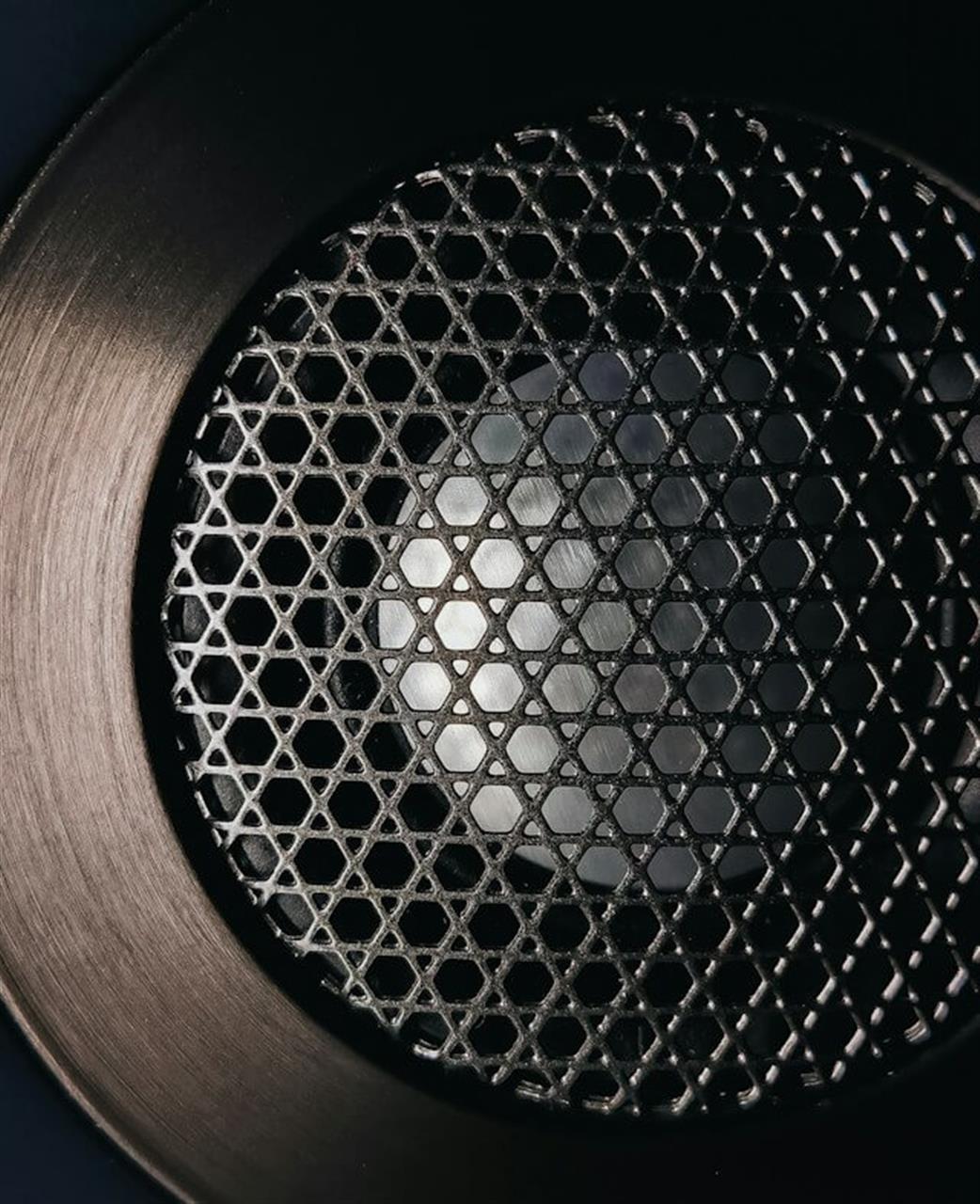 Optimering af lydmiljøer en dybdegaænde indføring i moderne akustik løsninger